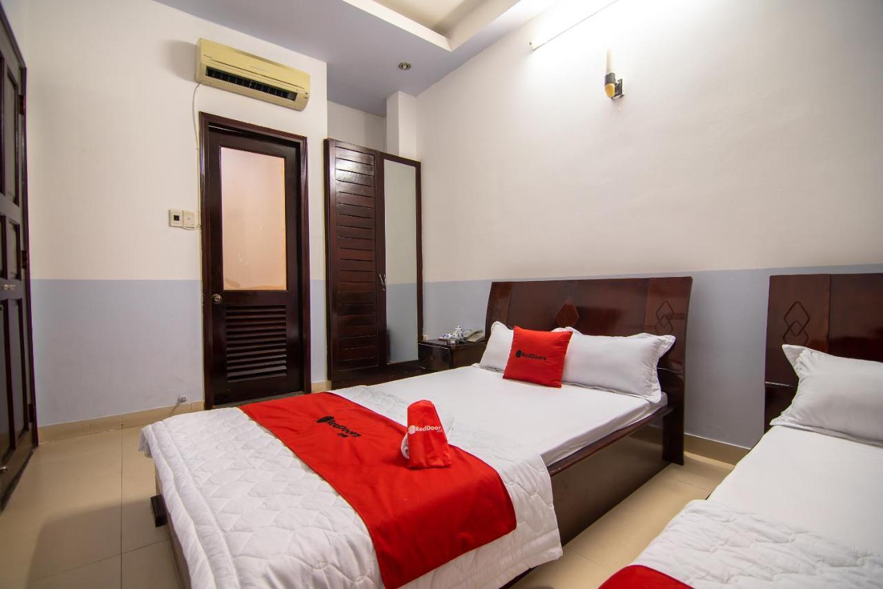 Reddoorz Hoang Minh Khách sạn