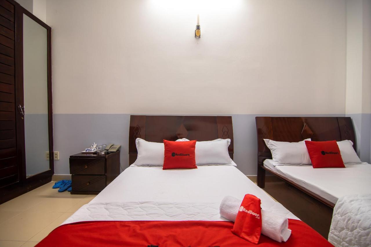 Khách sạn Reddoorz Hoang Minh