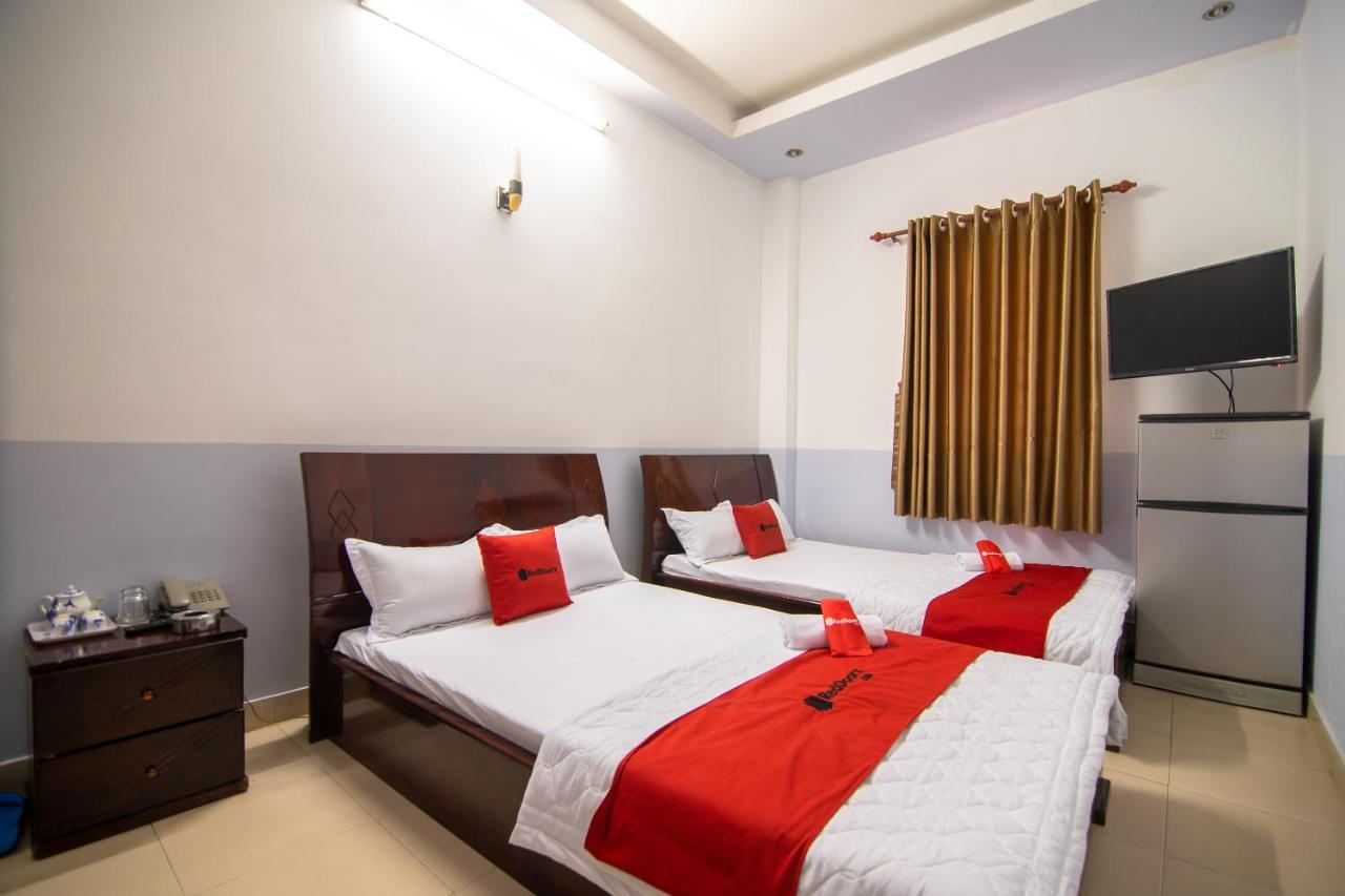 Khách sạn Reddoorz Hoang Minh