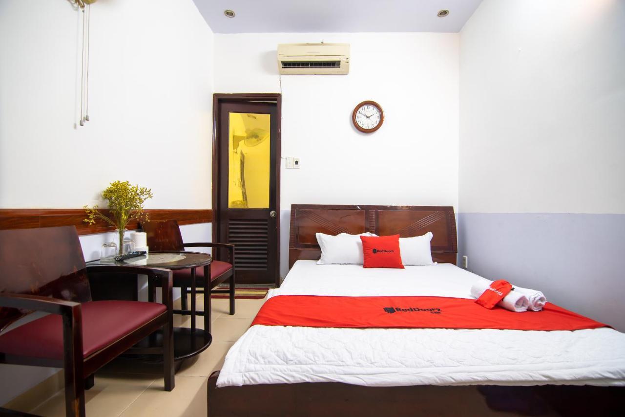 Khách sạn Reddoorz Hoang Minh