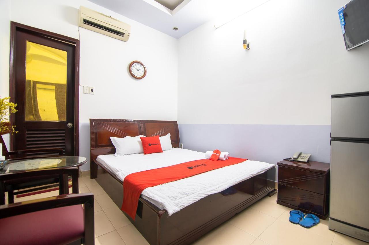 Reddoorz Hoang Minh Khách sạn TP. Hồ Chí Minh